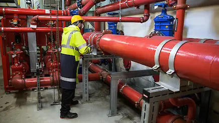 Sanitär- und Heizungs&shy;installateur