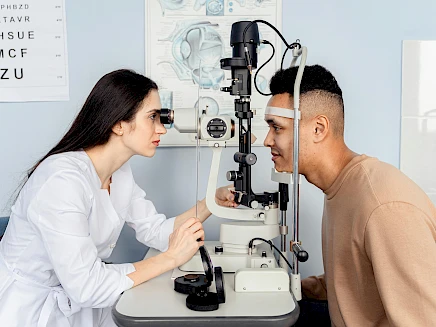 Optiker Optiker